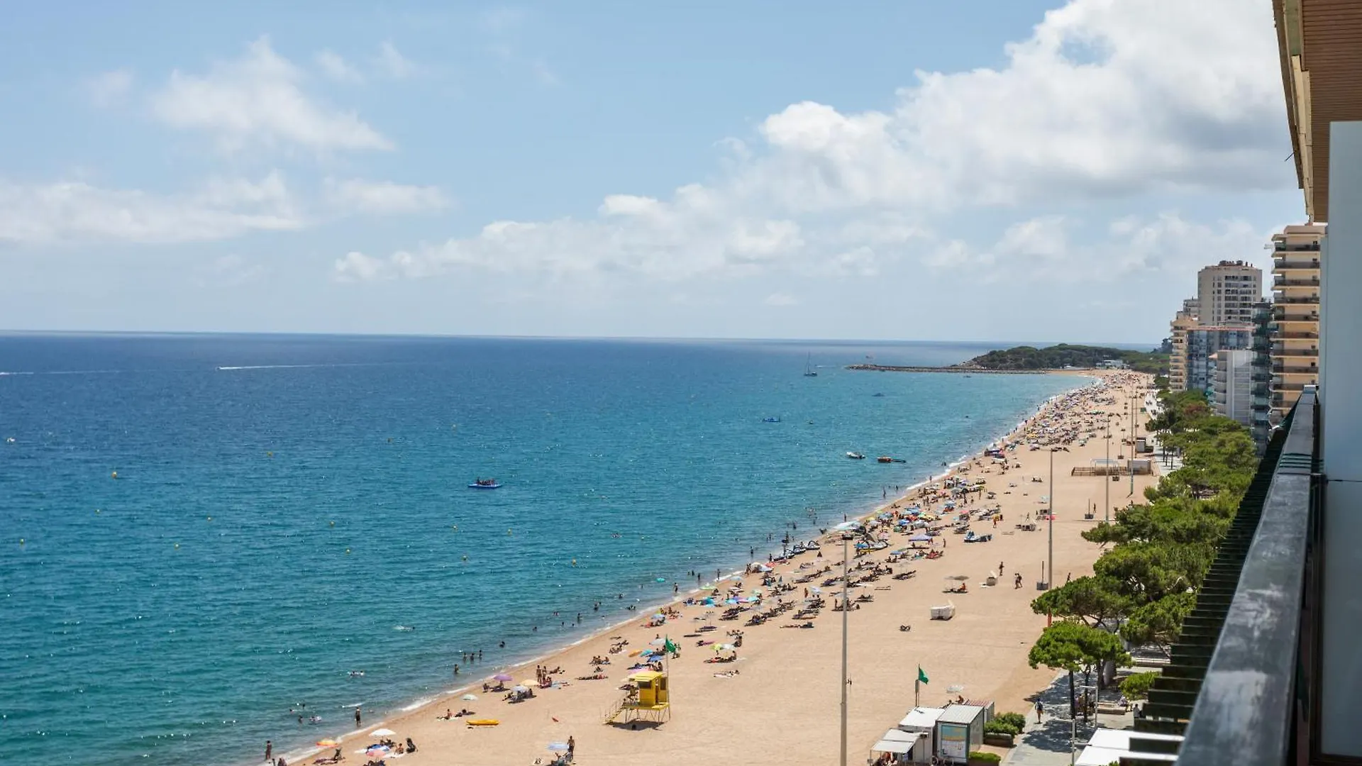 Apartamento Pis Embaixador 1A Linea De Mar Platja d'Aro